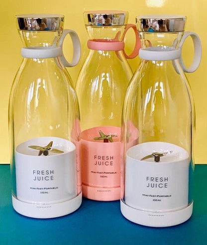 Portable mini juicer blender